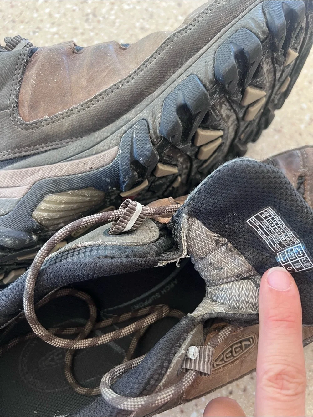 Keen Brown and Black Outdoor Hiking Boots